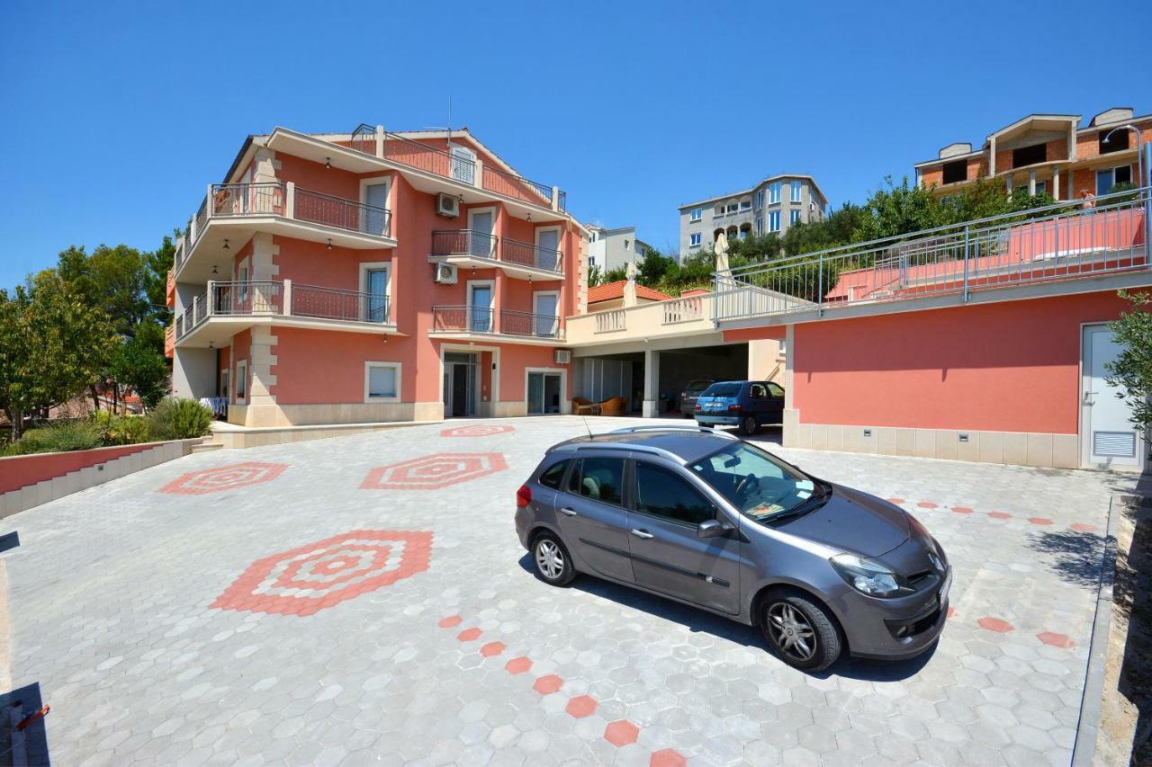 Ferienwohnung Apartman Lucic Split Exterior foto