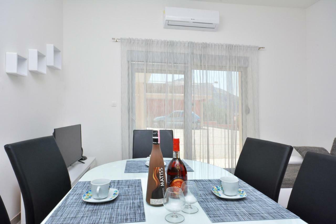 Ferienwohnung Apartman Lucic Split Exterior foto