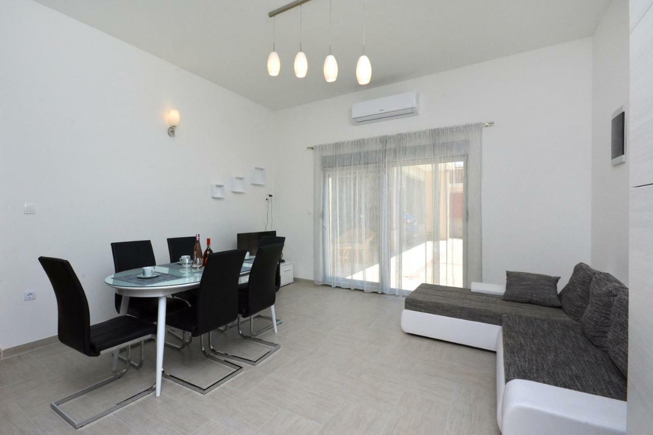 Ferienwohnung Apartman Lucic Split Exterior foto